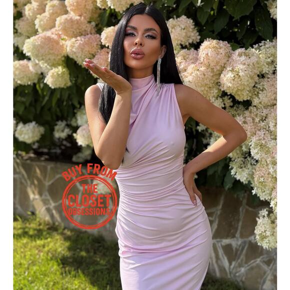 RARE!!! ZARA BLOGGER FAVE!!! Fitted Midi Dress NWT - Picture 3 of 16